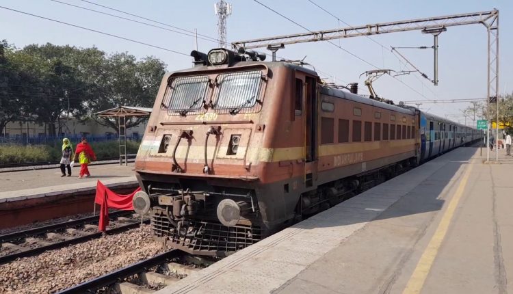 जम्मू से भी ठंडा बिहार-राजस्थान राजधानी दिल्ली में 20 फ्लाइट और 36 ट्रेनें लेट रहीं मप्र में पारा और गिरेगा