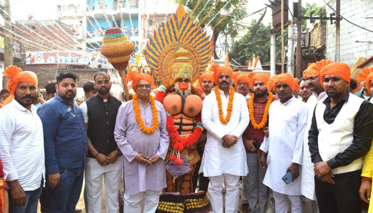 बाल्मिकी जयंती नोएडा बीजेपी