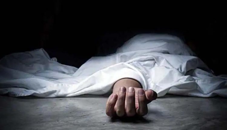 मिर्जापुर चुनाव कर्मचारियों की मौत