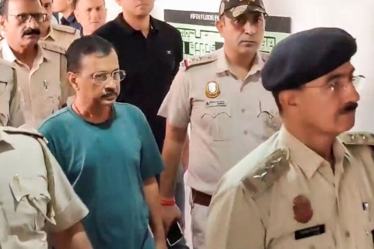 अरविंद केजरीवाल को कोर्ट ने 14 की न्यायिक सीबीआई हिरासत में भेजा