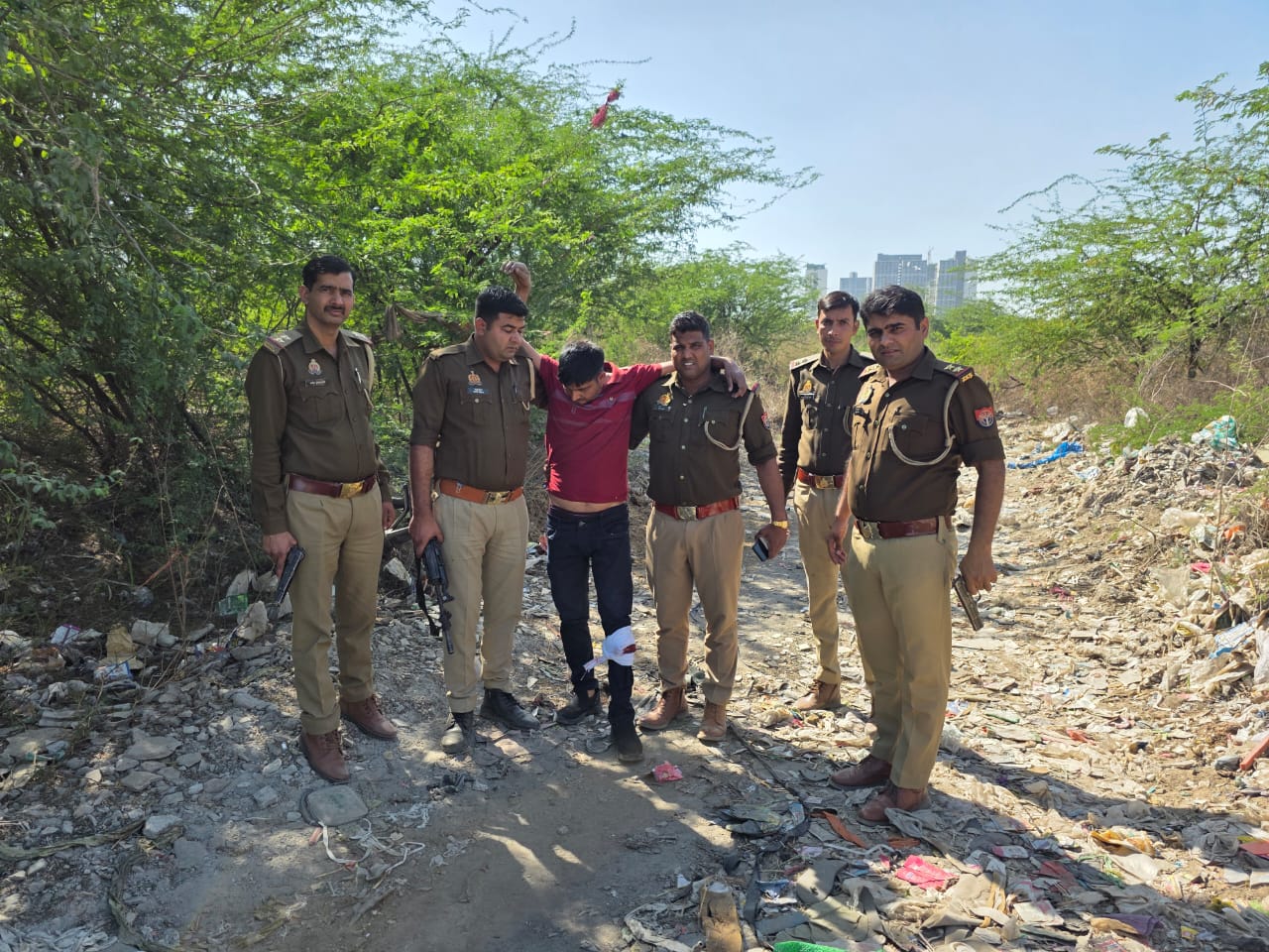 नोएडा लिफ्ट दे कर लूटने वाले गिरोह का भांडाफोड़